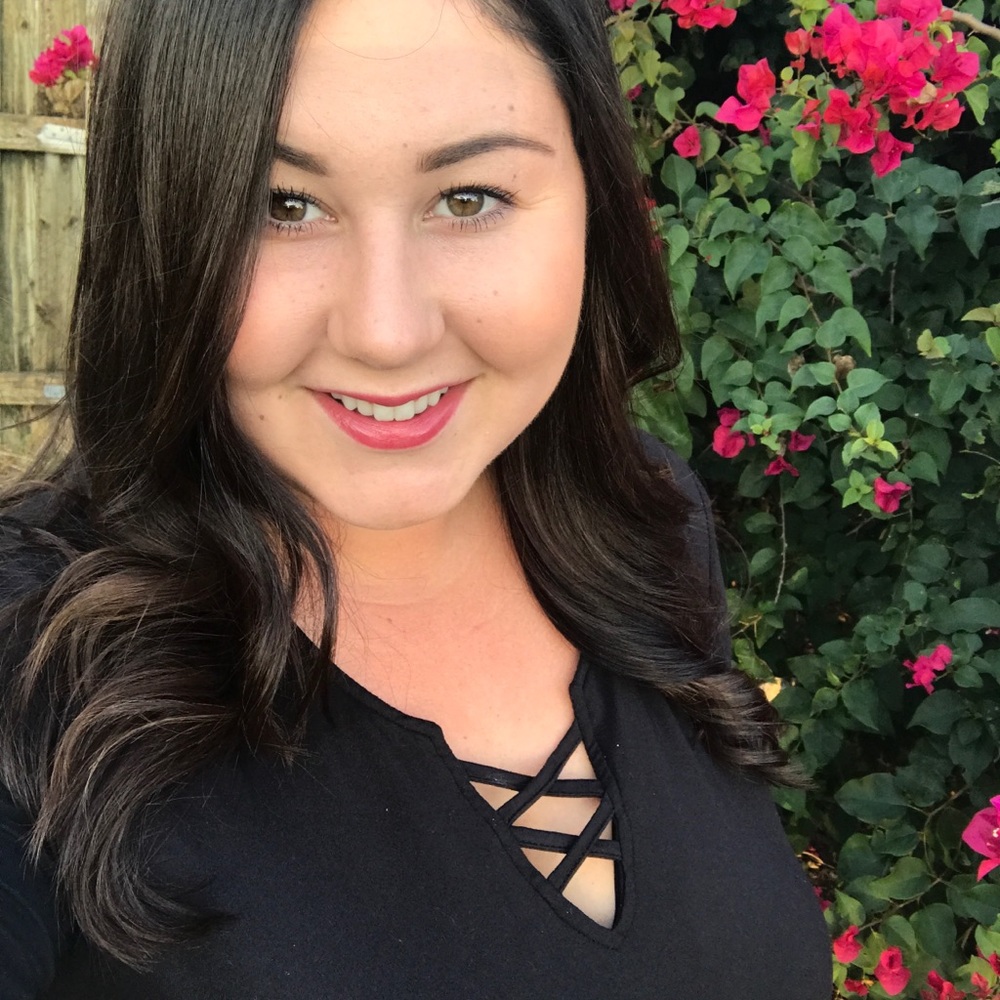 Meet your Posher, Emily